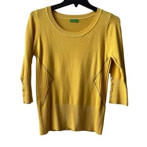 WOMENS YELLOW SWEATER RHINESTONES FAUX SIZE SMALL